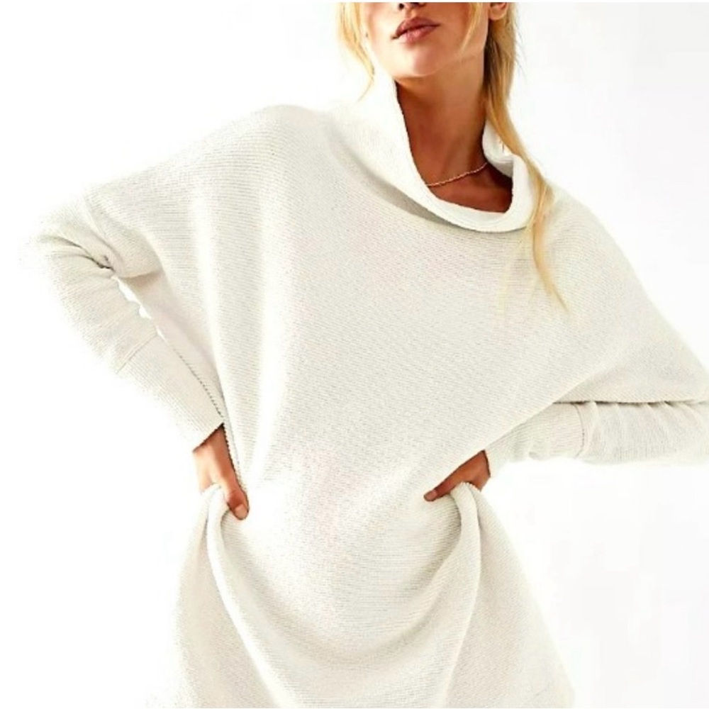 Free People Off-White Slouchy Cowl-Neck Sweater - Picture 3 of 11